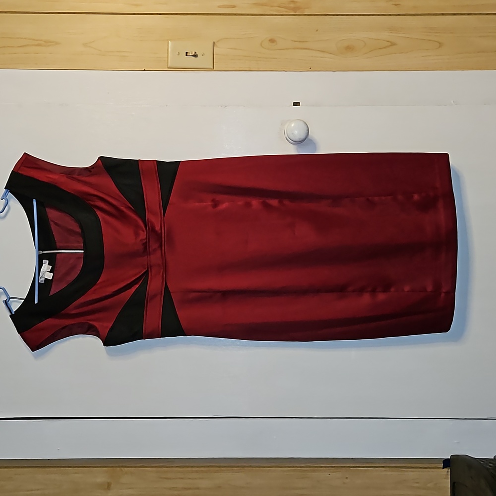 London times pencil dress size 14 maroon and black